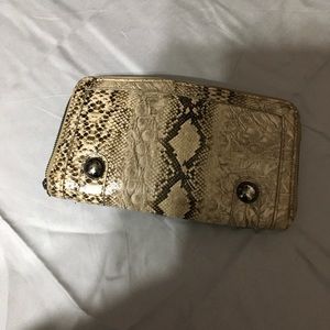 Large wallet